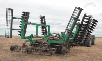 Disc harrow or spring one - which one to choose?