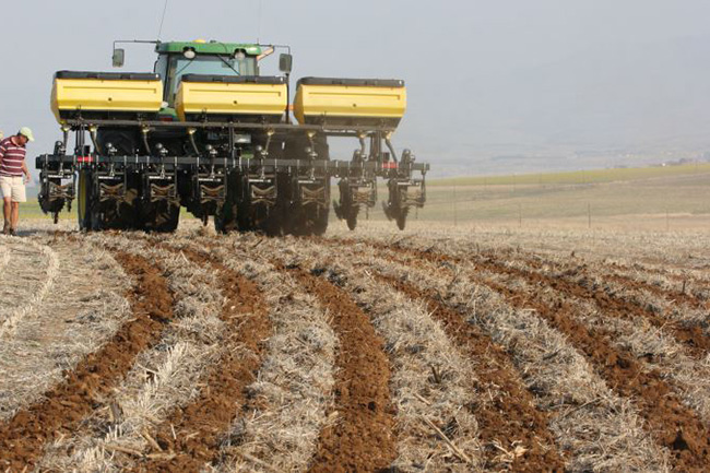 рыхление почвы